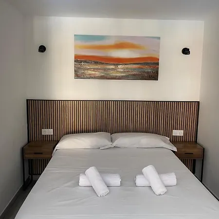 Bermudas - Turis Apartment *